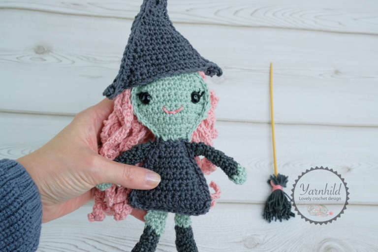 The Halloween witch Sigrid