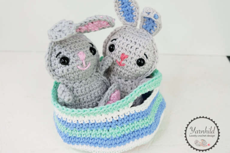 How to crochet a simple basket