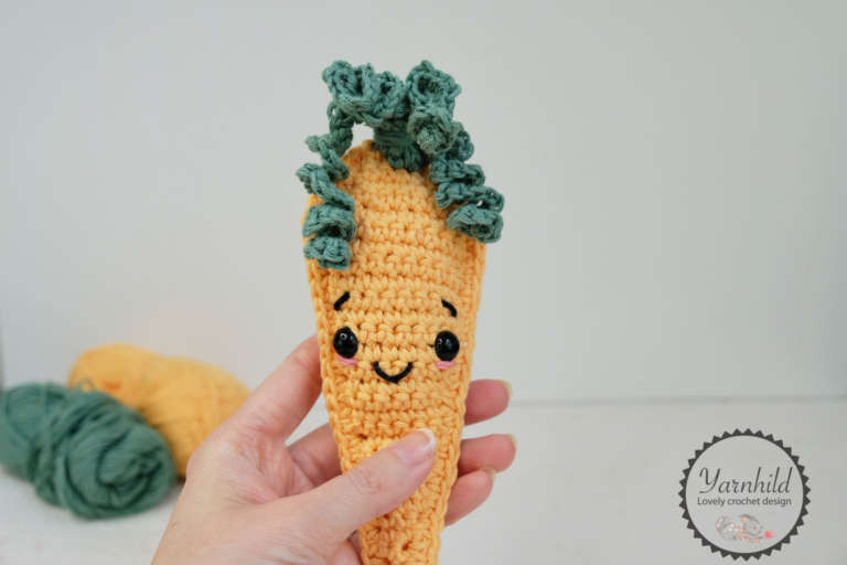 Larry the Carrot - crochet carrot
