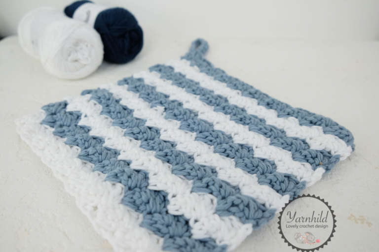 How to crochet the blanket stitch