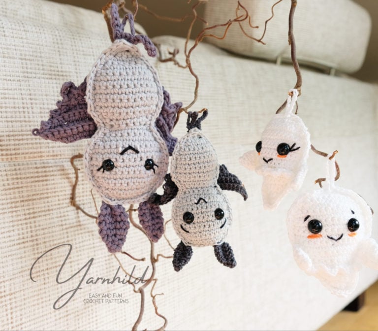 Free crochet bat pattern - Halloween CAL part 2