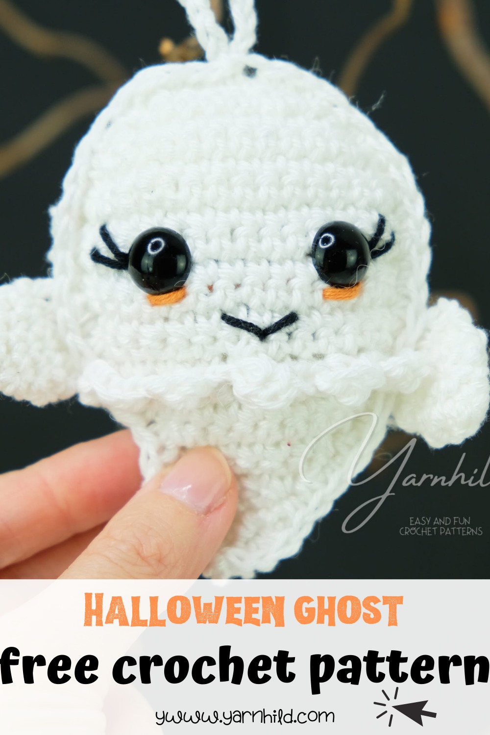 How to crochet a ghost Halloween CAL part 1. Free crochet ghost pattern