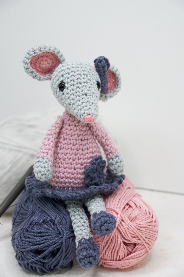 Video tutorial for Lisa the mouse - in DE and ENG