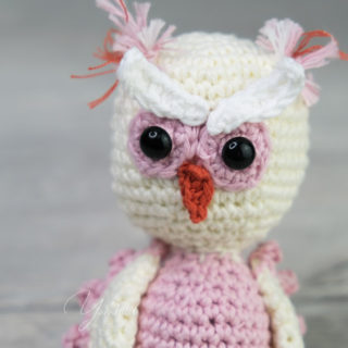 Crochet owl pattern - Free and easy crochet pattern - Yarnhild.com