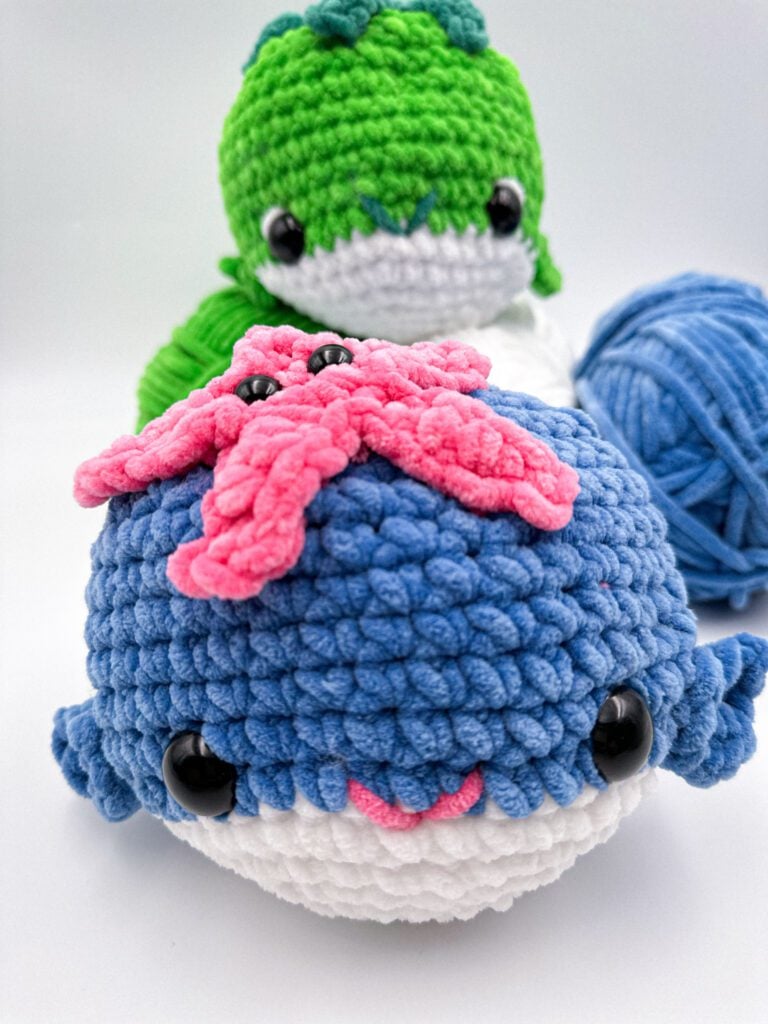 Free Crochet Sea Star Whale Amigurumi Pattern!