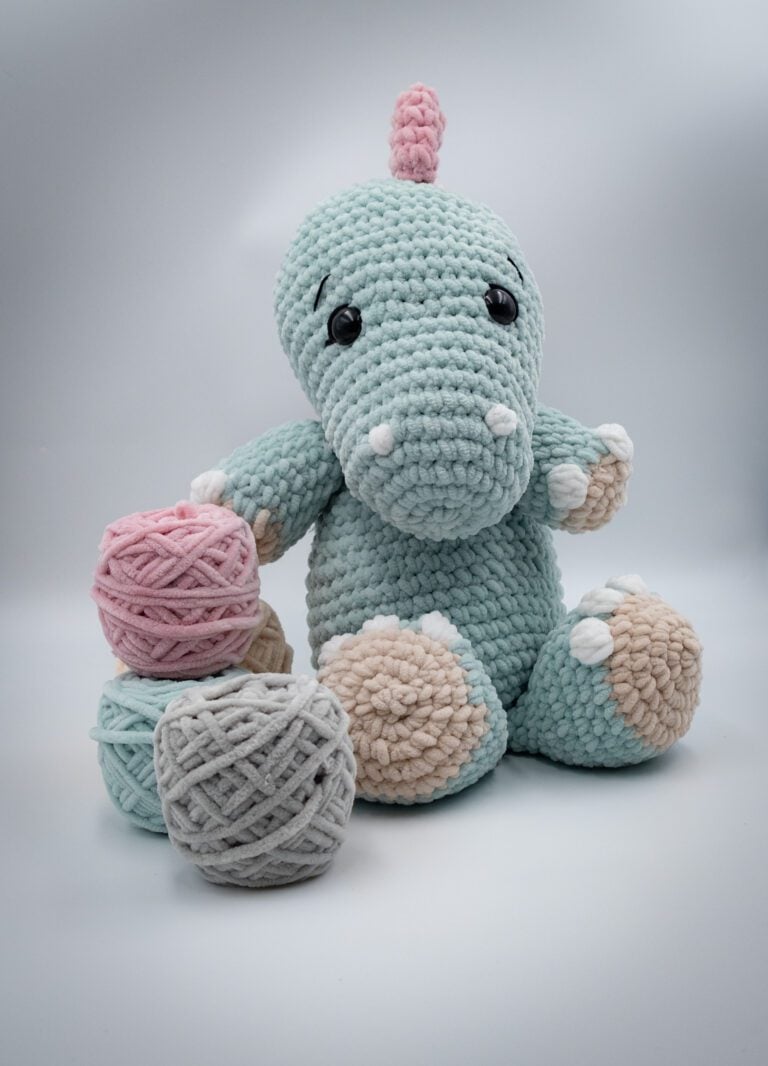 How to crochet a cute Dinosaur