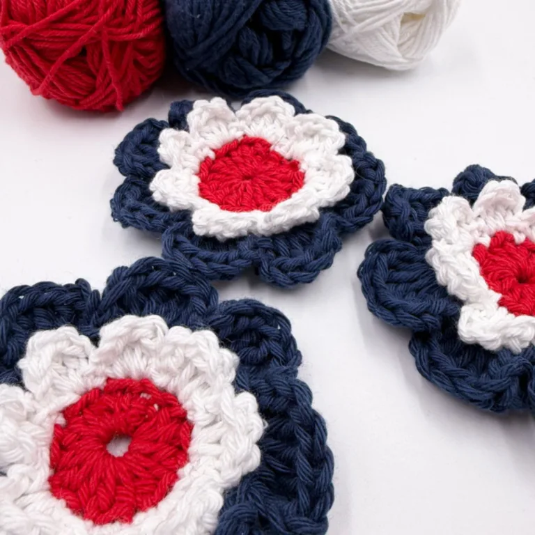 Easy Crochet Flower -  Free 3-Layer Pattern (Beginner Friendly)